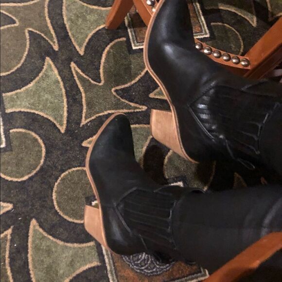 VICI mankind faux leather bootie SOLD OUT! new! - Picture 5 of 5